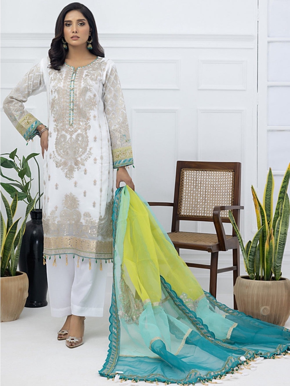 Embroidered Ivory & Gold Long Sleeve Pakistani suit